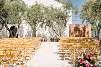 hacienda de leal bw signature collection