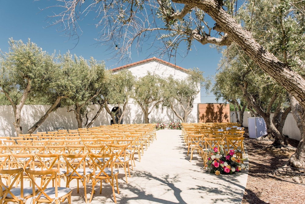 hacienda de leal bw signature collection