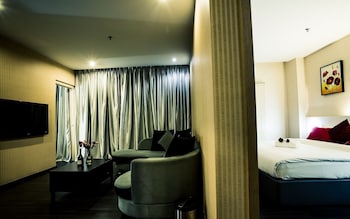 golden roof hotel ampang ipoh