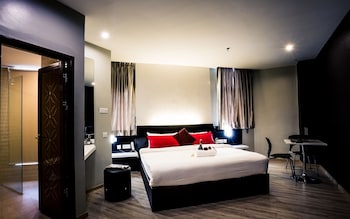 golden roof hotel ampang ipoh