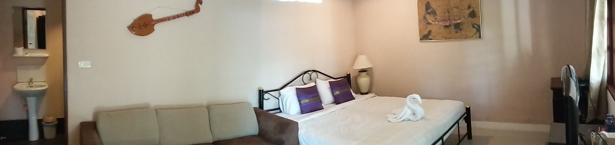 pennys home stay resort