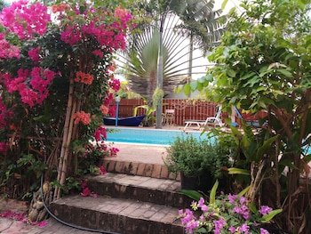 pennys home stay resort