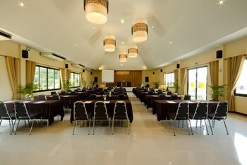 villa khao phaengma