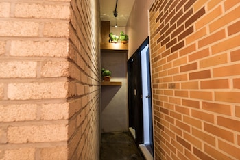 inno hostel and pub lounge hongdae