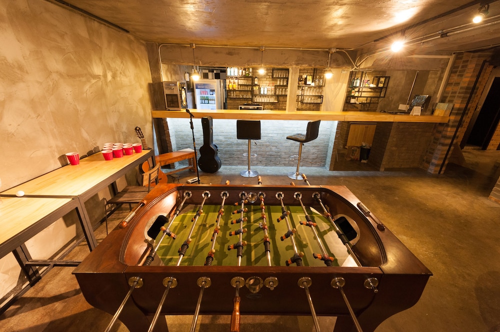 inno hostel and pub lounge hongdae