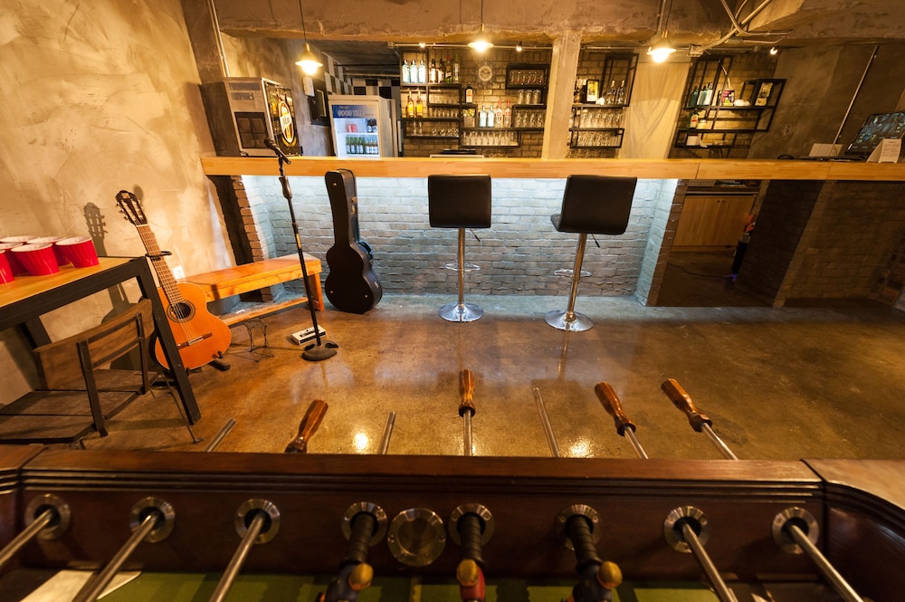 inno hostel and pub lounge hongdae