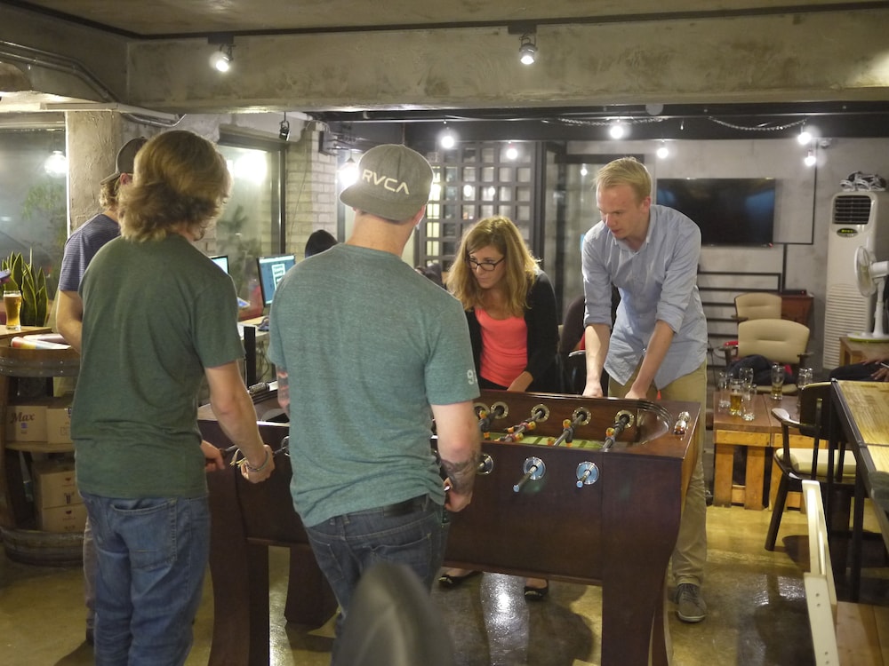 inno hostel and pub lounge hongdae