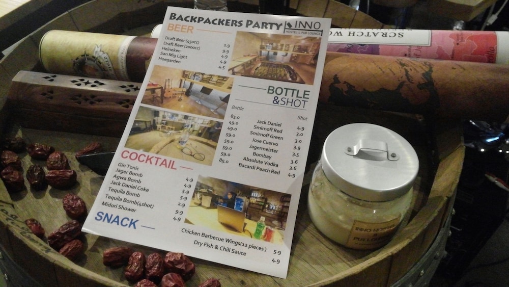 inno hostel and pub lounge hongdae