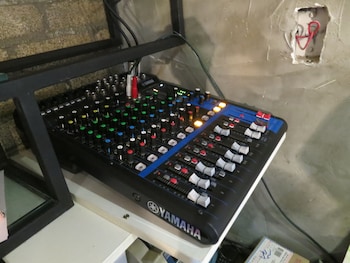 inno hostel and pub lounge hongdae