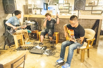 inno hostel and pub lounge hongdae