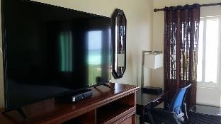 Harbor Breeze Villas,Clarence Town>>Bahamas,2.5 star