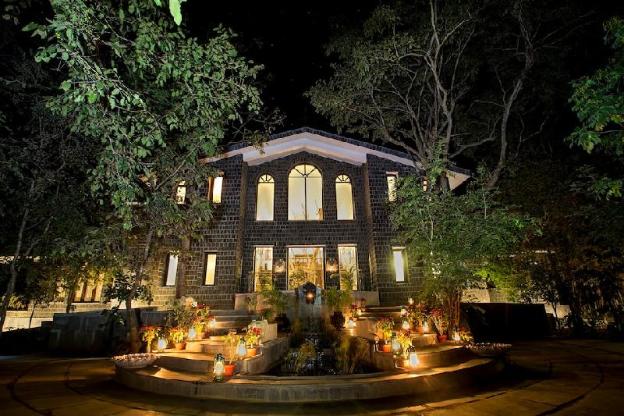 singinawa jungle lodge kanha