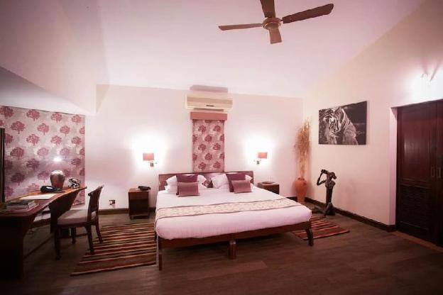 singinawa jungle lodge kanha