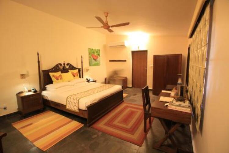 singinawa jungle lodge kanha