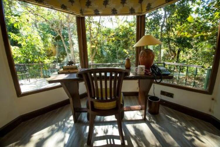 singinawa jungle lodge kanha