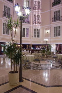 grand hotel emerald