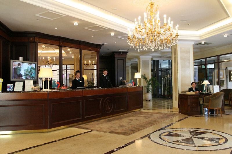 grand hotel emerald