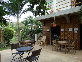 alona grove tourist inn