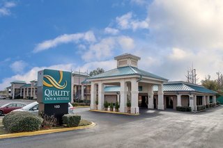 Quality Inn & Suites,Jackson>>Clinton,2.5 star
