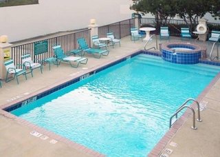 Quality Inn & Suites,Jackson>>Clinton,2.5 star
