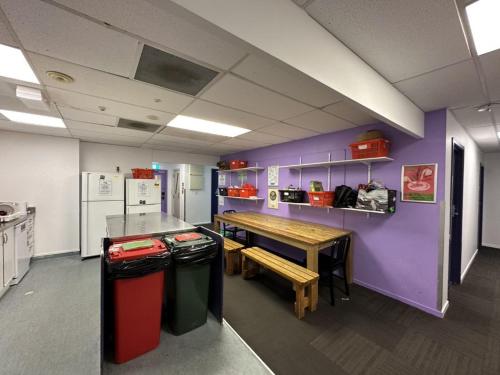 trek global backpackers