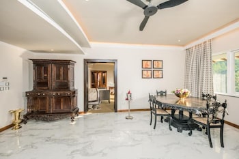 earls regent kandy