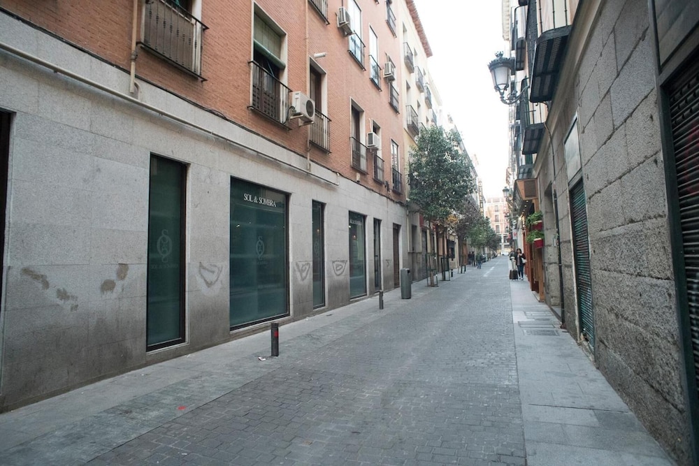 hostal bianco