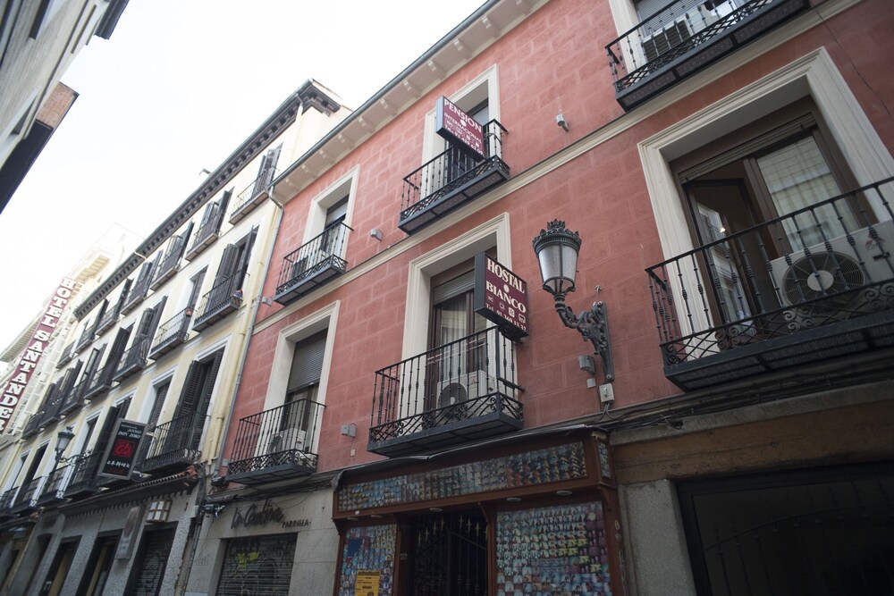 hostal bianco
