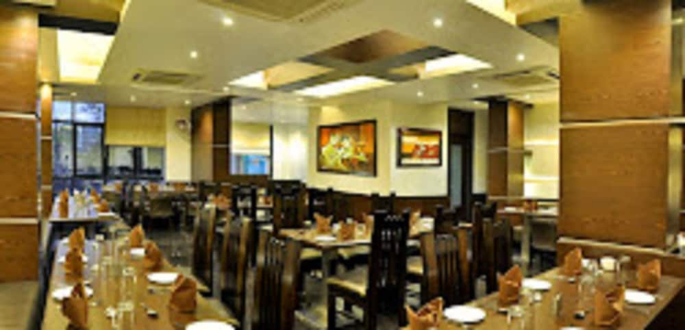 hotel shree narayana