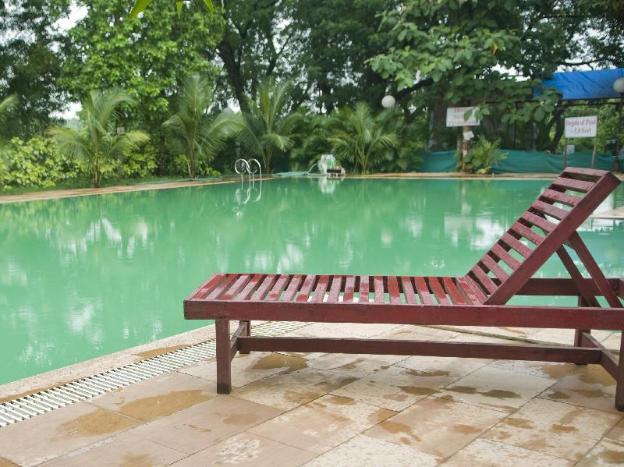 srushti farms resort