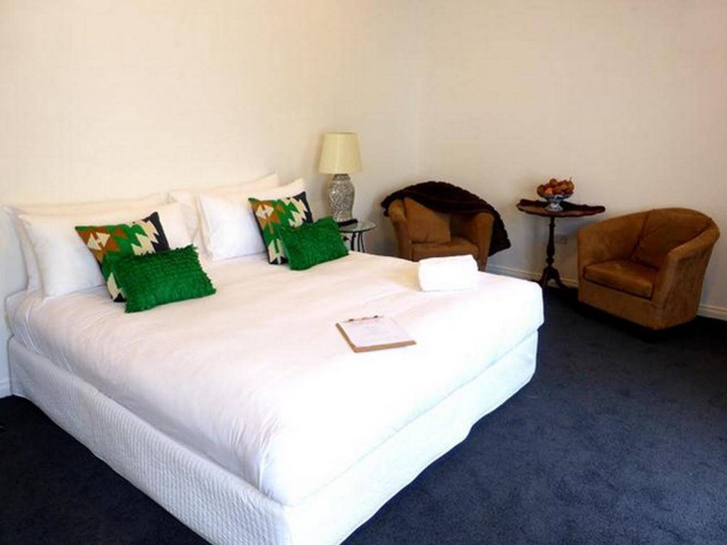 The Bronte Boutique Hotel,Maitland>>Hunter Valley,4 star