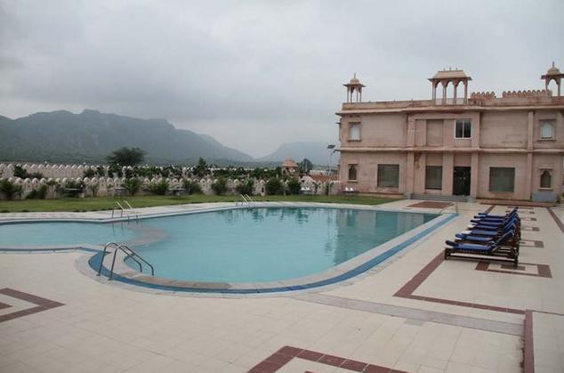 bhanwar singh palace