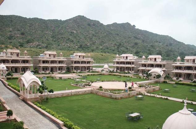 bhanwar singh palace
