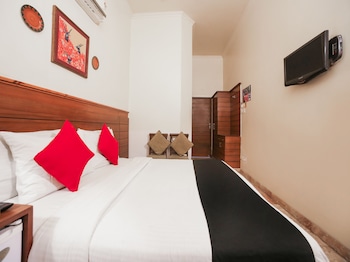 capital o 10953 dayal lodge a boutique hotel