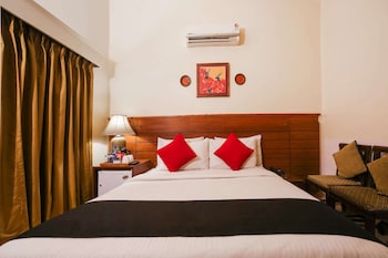 capital o 10953 dayal lodge a boutique hotel