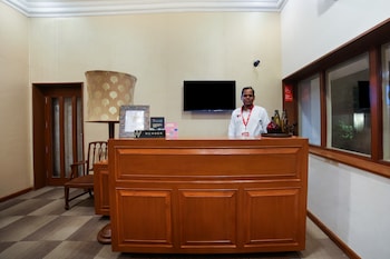 capital o 10953 dayal lodge a boutique hotel