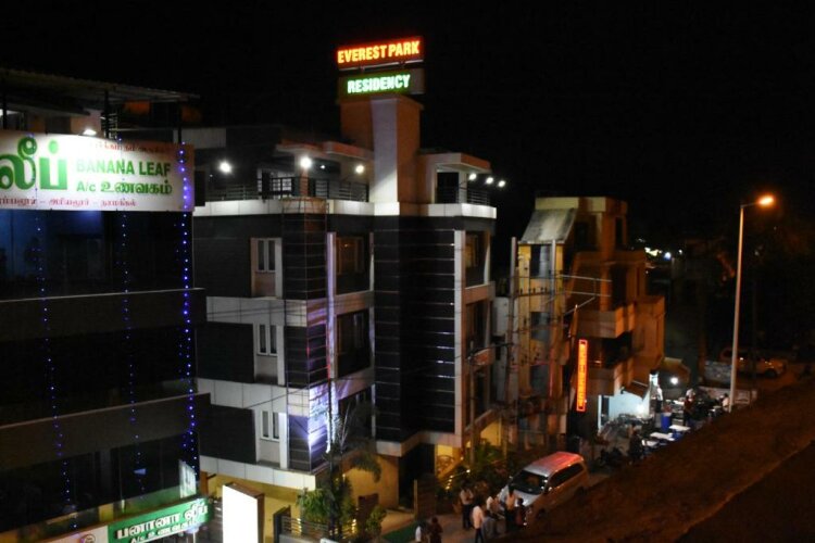 everest park residency