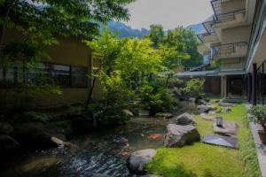 shosenkaku kagetsu