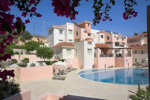 chloraka terrace apartments