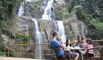 ramboda falls hotel