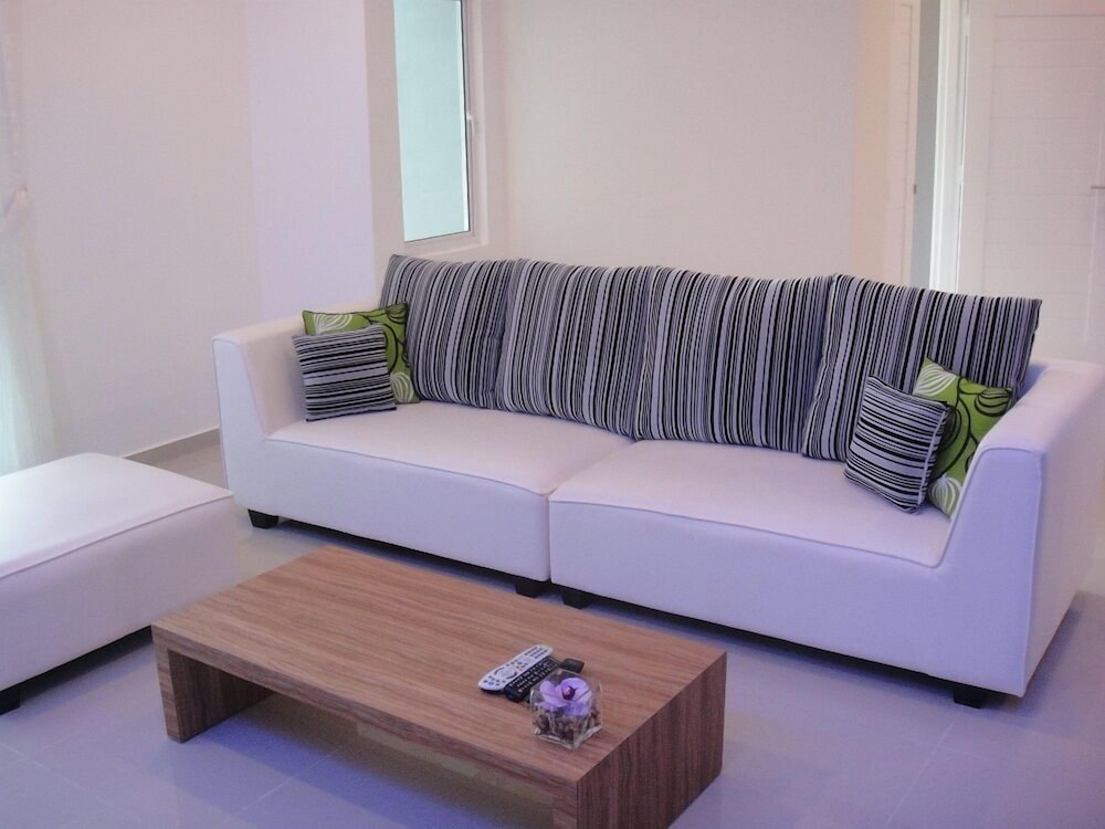 shamrock beach villas