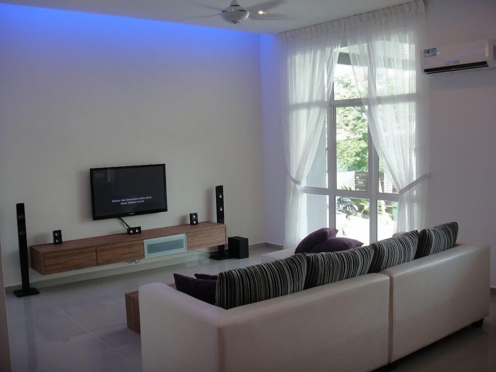 shamrock beach villas