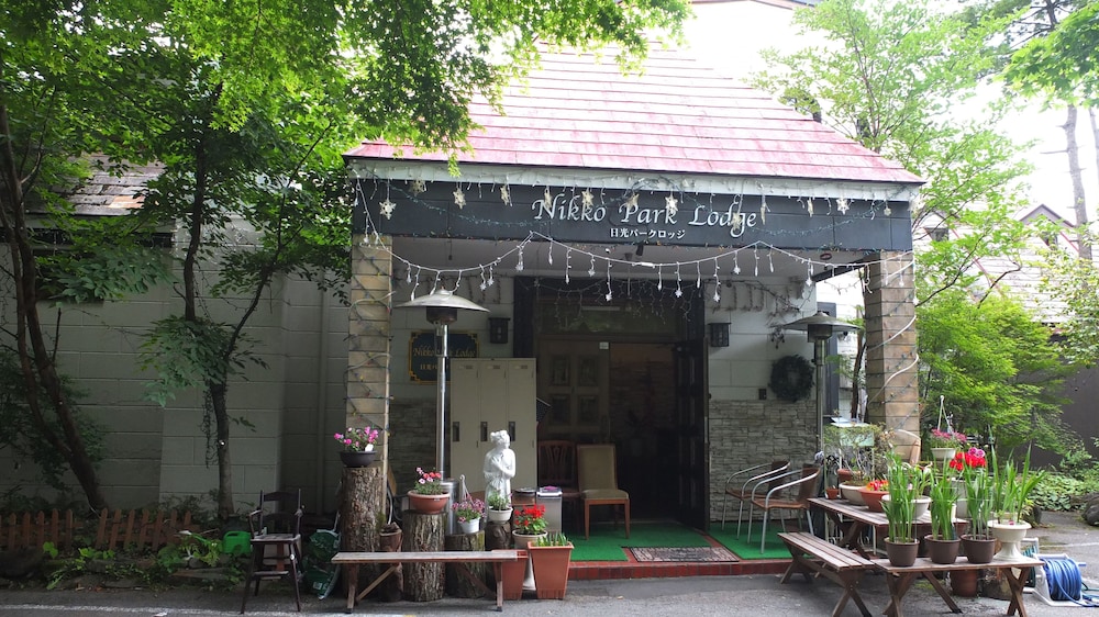 nikko park lodge mountainside