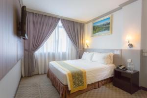 hallmark hotel leisure