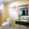 hallmark hotel leisure