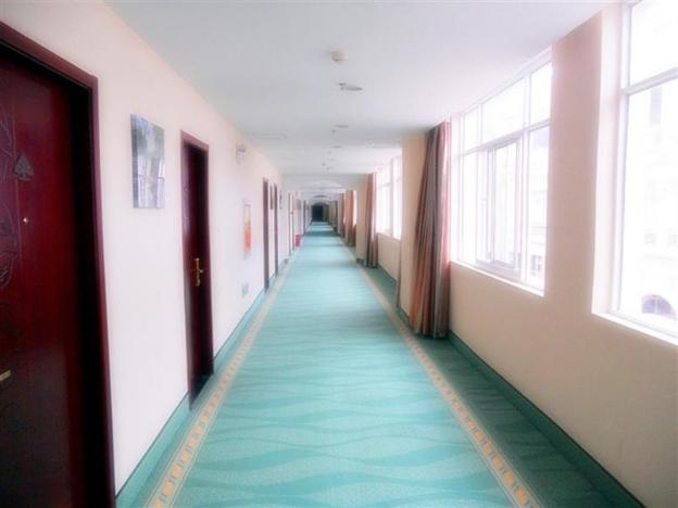 greentree inn suzhou taicang baolong square express hotel