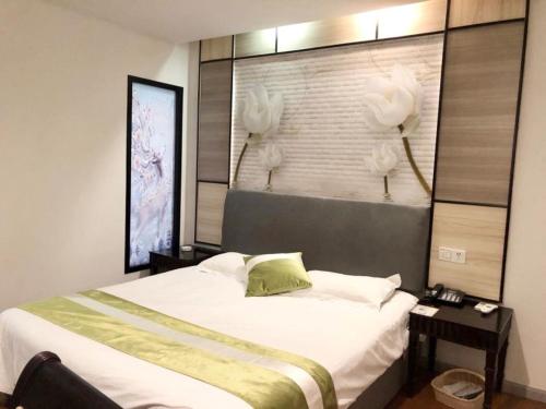 greentree inn suzhou taicang baolong square express hotel