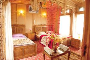New Bul Bul Group Of Houseboats,Srinagar>>Jammu And Kashmir,3 star