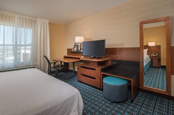 fairfield inn and suites by marriott easton