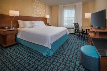 Fairfield Inn & Suites Easton,Easton>>Chesapeake Bay,3 star